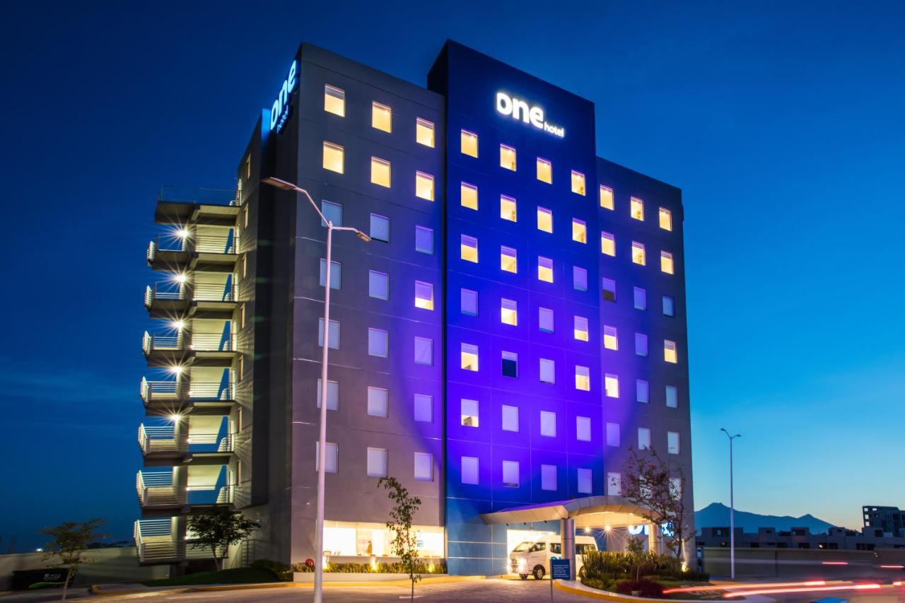 One Puebla Serdan Exterior photo